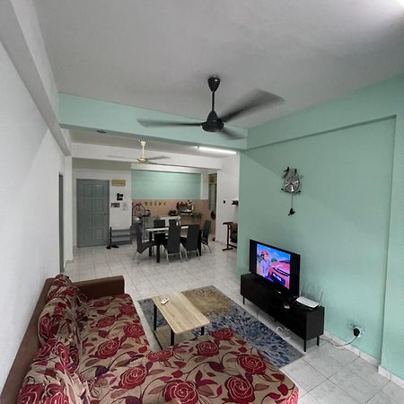 Blissful Breeze 4 Rooms & Netflix By Ezyroom Melaka Ayer Keroh Exterior foto
